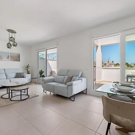 Apartament Bright With Private Terrace By Caseo Estepona